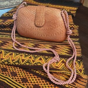 Vintage Hardshell Palm Straw Purse